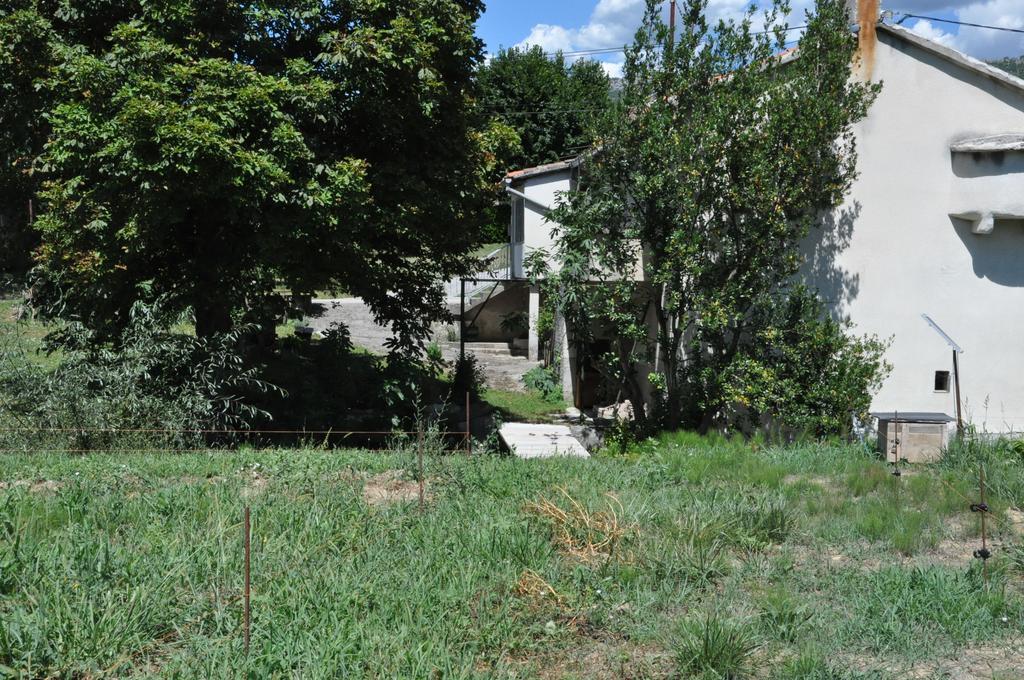 Apartment Marioni Buzet Exterior photo